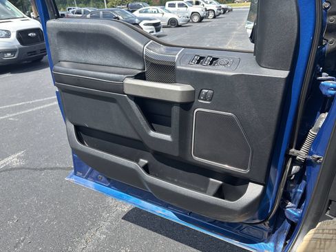 Used 2018 Ford F150 Raptor w/ Equipment Group 802A Luxury AWD/4WD image 13