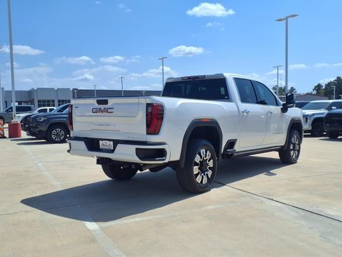 Used 2025 GMC Sierra 2500 Denali w/ Denali Reserve Package AWD/4WD image 6