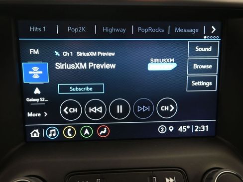 Used 2023 GMC Acadia SLT image 11