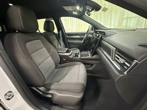 Certified 2025 GMC Terrain Elevation image 25