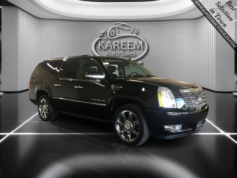 Used 2011 Cadillac Escalade ESV Premium AWD/4WD image 3
