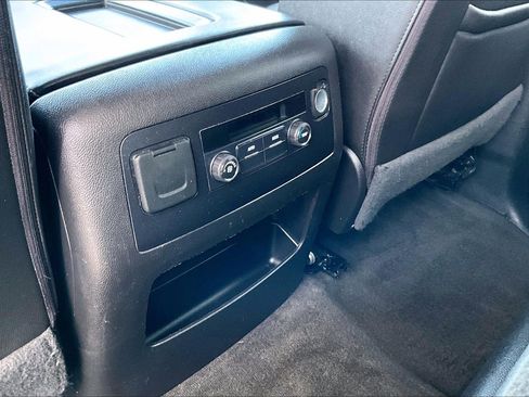 Used 2017 Chevrolet Tahoe LT AWD/4WD image 22
