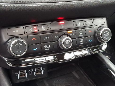 Used 2021 Dodge Durango Citadel w/ Premium Entertainment Group image 17