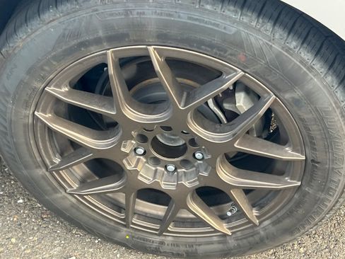 Used 2020 Lexus ES 300h w/ Premium Package image 16