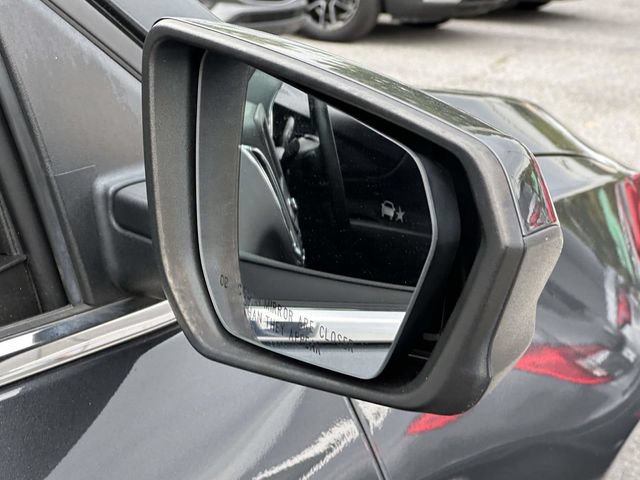 Used 2021 Chevrolet Equinox LT FWD image 28