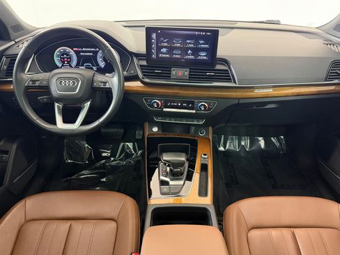 Used 2021 Audi Q5 e Premium Plus w/ Premium Plus Package AWD/4WD image 14