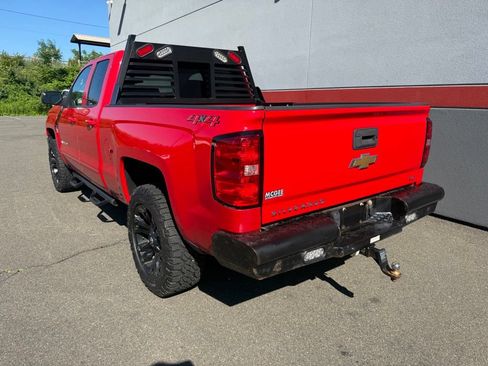 Used 2019 Chevrolet Silverado 1500 LT AWD/4WD image 2