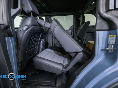 Used 2023 Ford Bronco Everglades AWD/4WD image 30