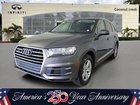 Used 2019 Audi Q7 2.0T Premium Plus w/ Premium Plus Package AWD/4WD image 3
