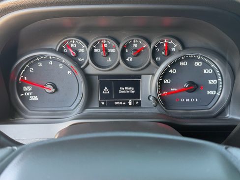 Used 2022 Chevrolet Silverado 1500 Custom RWD image 19