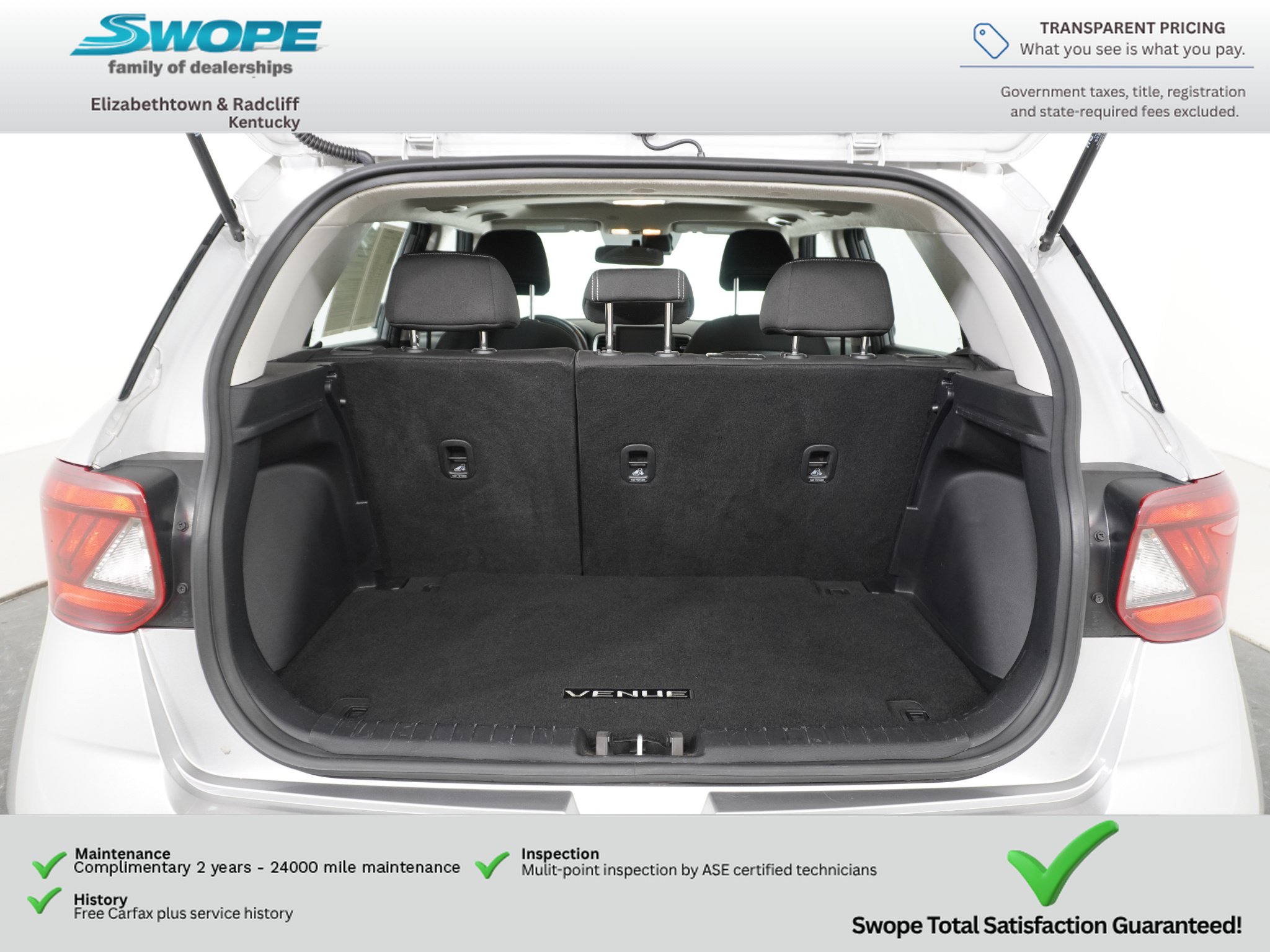 Used 2024 Hyundai Venue SEL FWD image 9