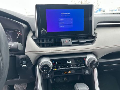 Used 2024 Toyota RAV4 XLE image 28