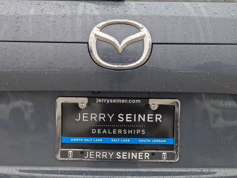 Used 2023 MAZDA CX-5 Carbon Edition image 14