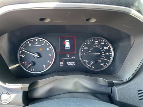 Used 2023 Subaru Ascent Premium w/ Convenience Package AWD/4WD image 23