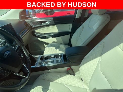 Used 2023 Ford Edge Titanium w/ Equipment Group 301A AWD/4WD image 3