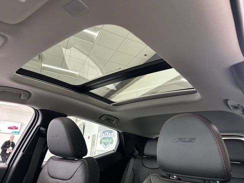 New 2027 Chevrolet Bolt RS FWD image 19
