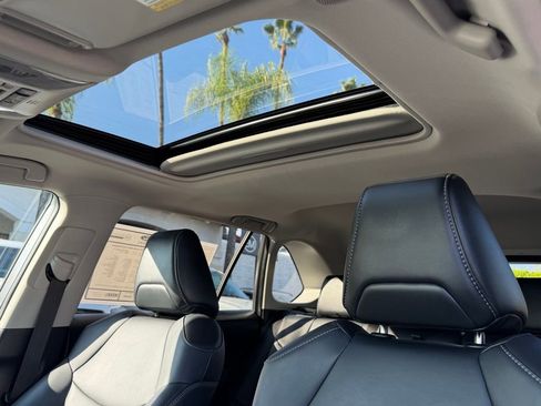 Used 2024 Toyota RAV4 XLE Premium image 18