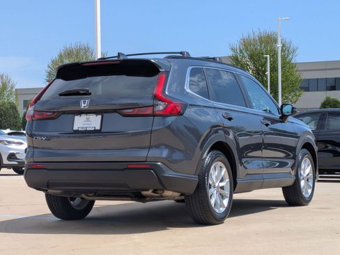 Certified 2025 Honda CR-V EX image 6