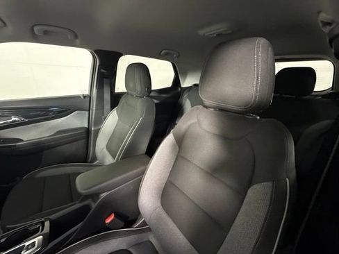 Used 2024 Chevrolet TrailBlazer LT w/ LT Cold Weather Package FWD image 20