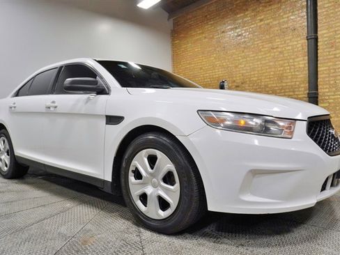 Used 2014 Ford Taurus Police AWD image 8
