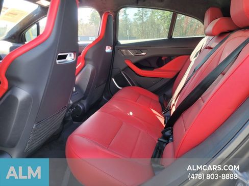 Used 2024 Jaguar I-PACE R-Dynamic HSE image 4