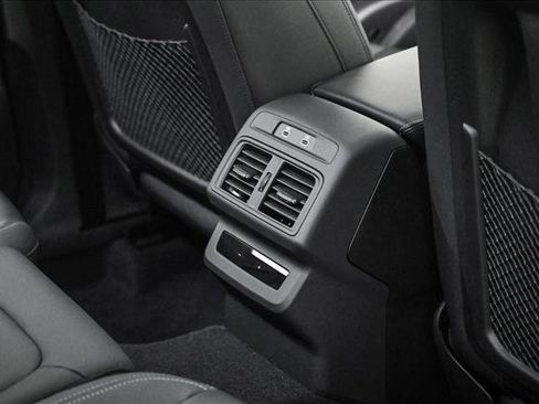 New 2025 Audi Q5 Premium image 18