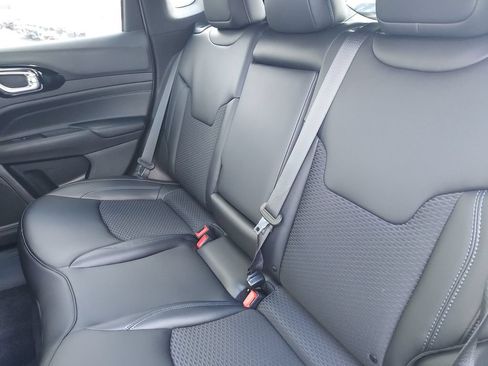 New 2026 Jeep Compass Latitude AWD/4WD image 25