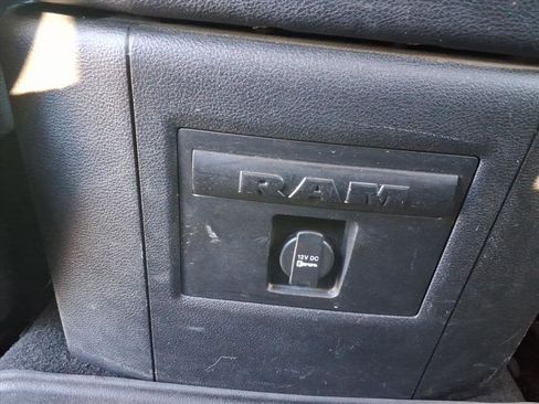 Used 2015 RAM 1500 Sport w/ Remote Start & Security Group image 16