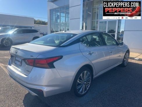 Used 2024 Nissan Altima 2.5 SL image 10