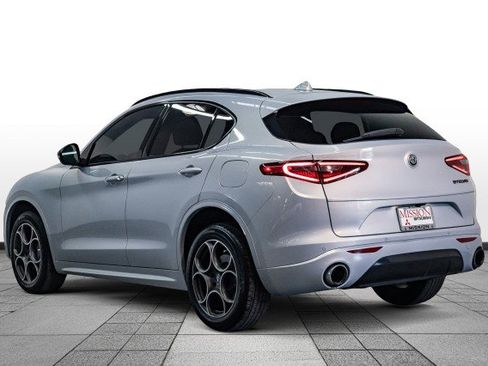 Used 2021 Alfa Romeo Stelvio Sprint w/ Nero Edizione image 5