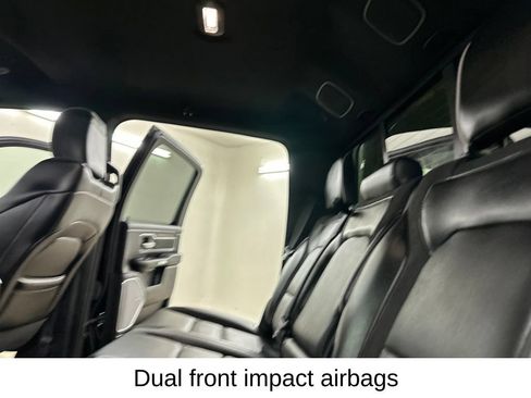Used 2025 RAM 1500 Laramie AWD/4WD image 34