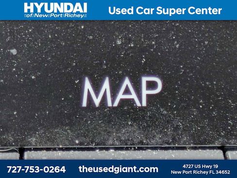 Used 2025 Hyundai Tucson SE image 21