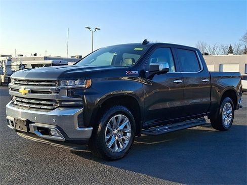 Used 2019 Chevrolet Silverado 1500 LTZ w/ LTZ Premium Package image 6