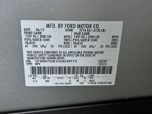 Used 2017 Ford Explorer XLT w/ Equipment Group 201A image 12