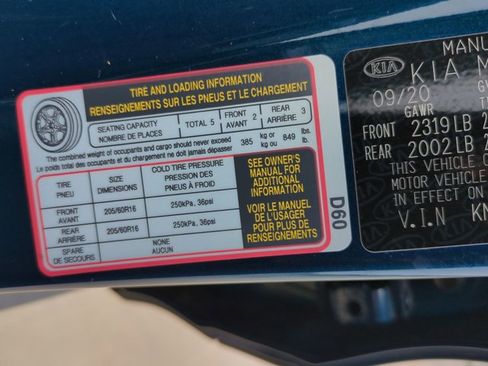 Used 2020 Kia Niro EX Premium image 14