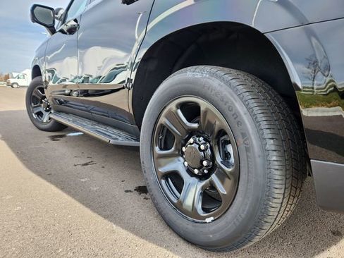 New 2025 Chevrolet Tahoe 4WD image 12