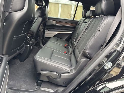 Used 2026 Cadillac Vistiq Sport image 54