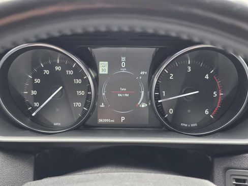 Used 2017 Land Rover Range Rover Sport HSE image 10