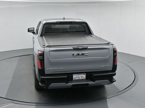 Used 2025 GMC Sierra EV Denali image 40