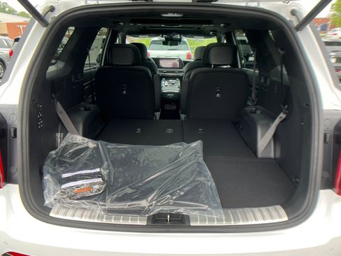 New 2025 Hyundai Palisade Calligraphy image 21