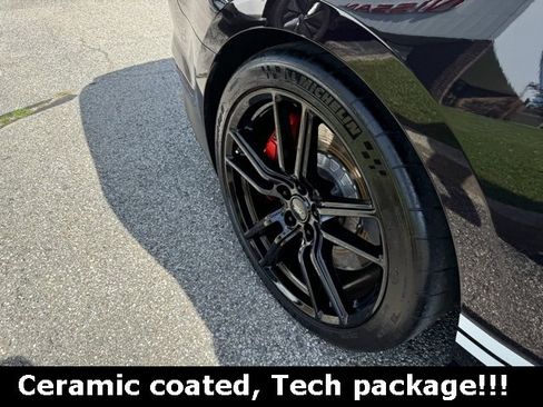 Used 2022 Ford Mustang Shelby GT500 w/ Technology Package image 35