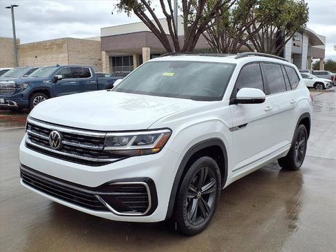 Used 2021 Volkswagen Atlas SE w/ Panoramic Sunroof Package image 28