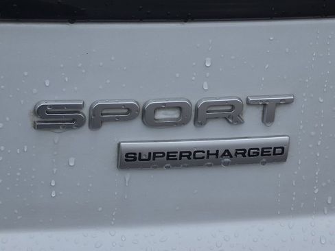 Used 2019 Land Rover Range Rover Sport Supercharged AWD/4WD image 6