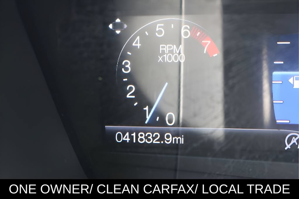 Used 2020 Ford Fusion SE FWD image 25