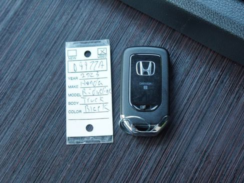 Used 2023 Honda Ridgeline Black Edition image 35