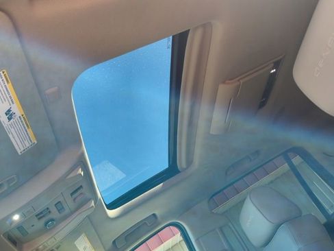 Used 2016 GMC Yukon Denali w/ Open Road Package image 11