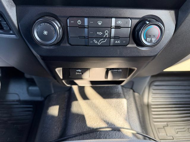 Used 2022 Ford F550 4x4 Crew Cab Super Duty image 23