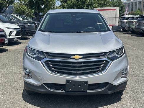Used 2020 Chevrolet Equinox LS FWD image 6