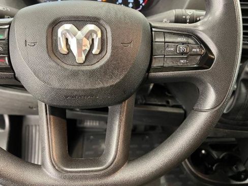 Used 2023 RAM ProMaster 2500 FWD image 13