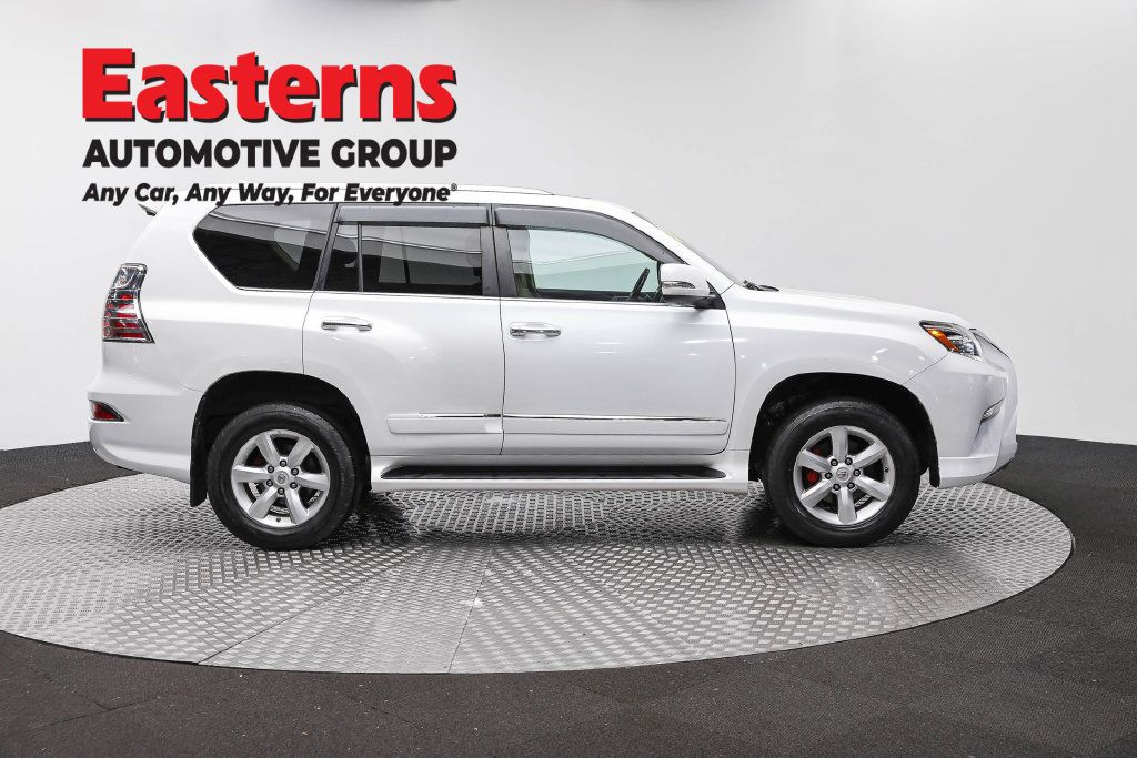 Used 2017 Lexus GX 460 Premium AWD/4WD image 6